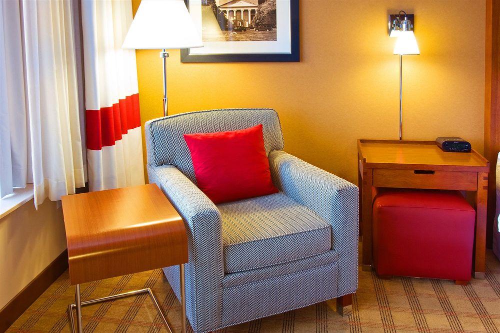 מוריסוויל Four Points By Sheraton Raleigh Durham Airport מראה חיצוני תמונה