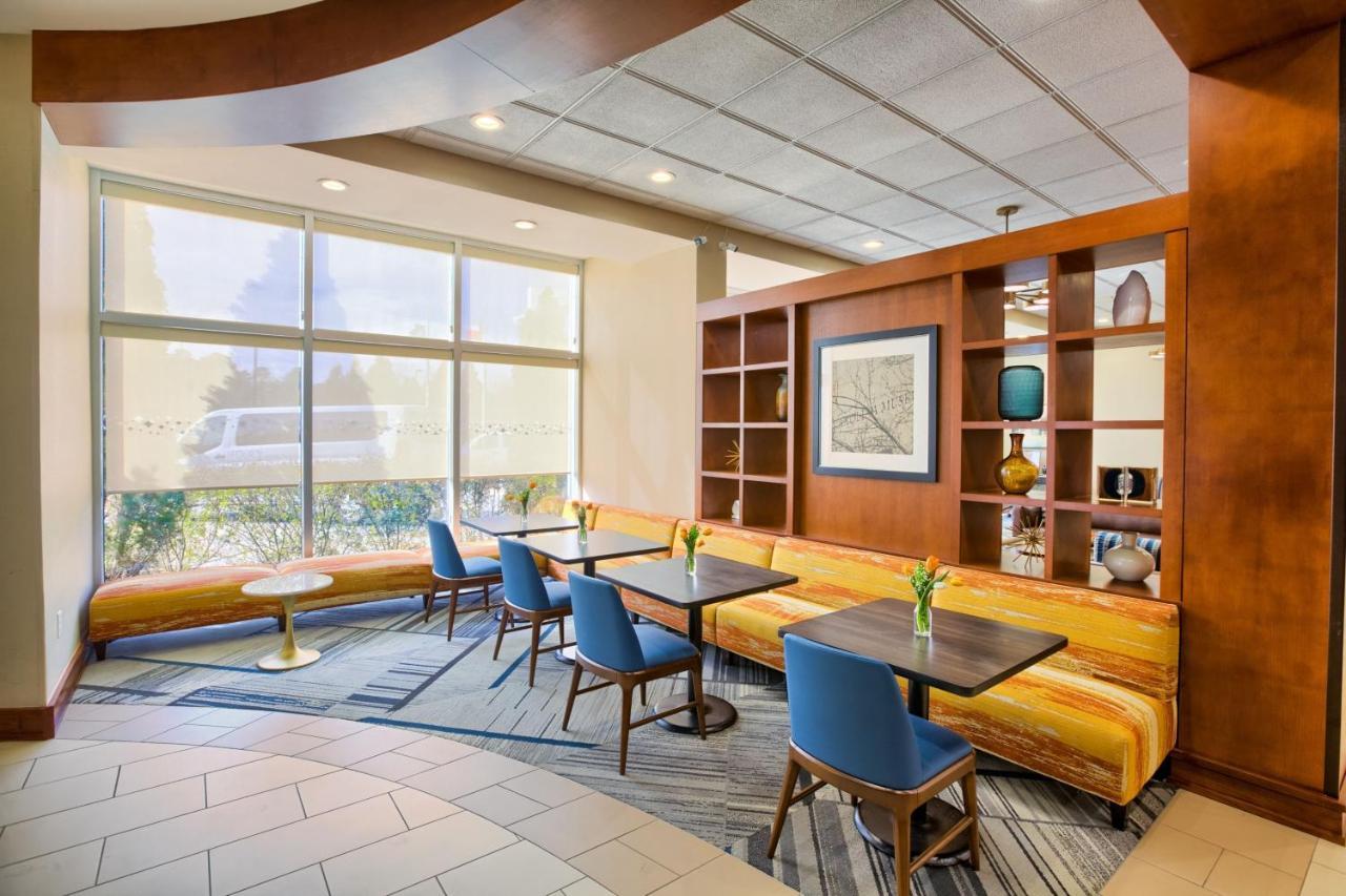 מוריסוויל Four Points By Sheraton Raleigh Durham Airport מראה חיצוני תמונה