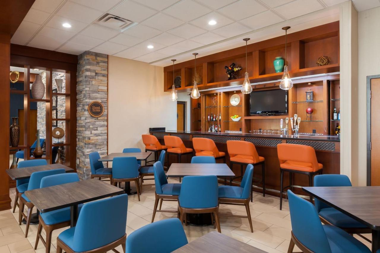 מוריסוויל Four Points By Sheraton Raleigh Durham Airport מראה חיצוני תמונה