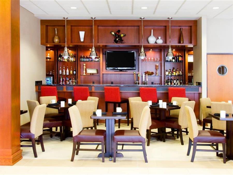 מוריסוויל Four Points By Sheraton Raleigh Durham Airport מראה חיצוני תמונה