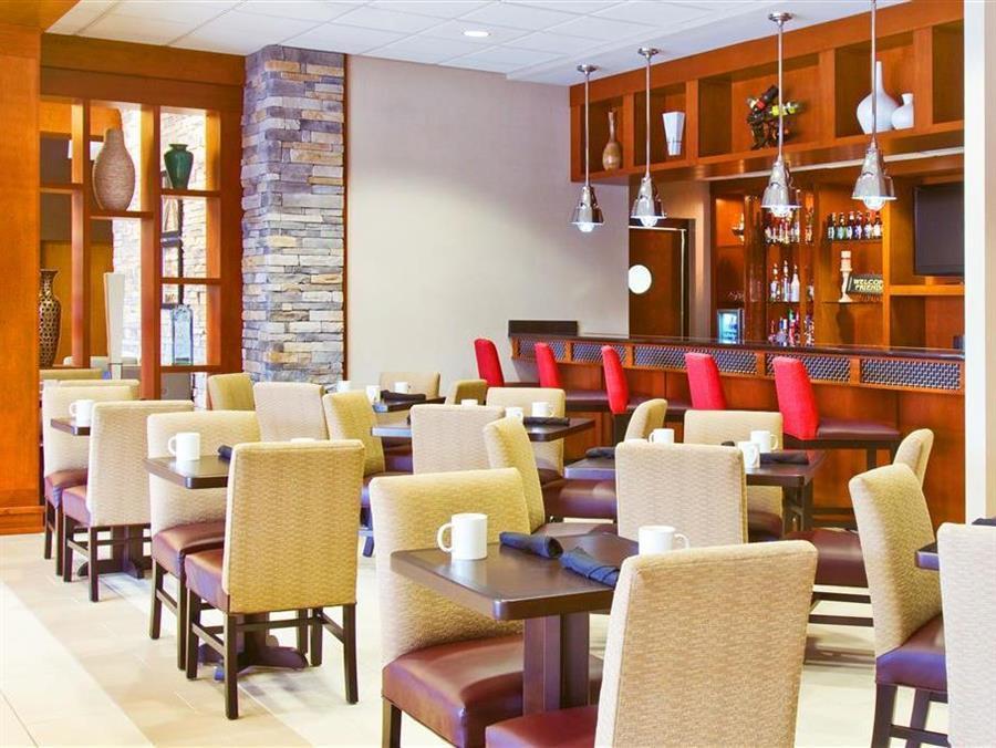 מוריסוויל Four Points By Sheraton Raleigh Durham Airport מראה חיצוני תמונה